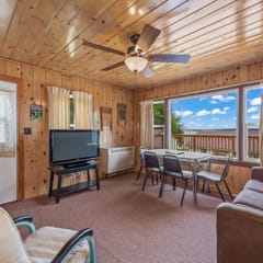 Thunderbay Cabin 5