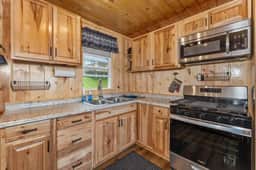 Thunderbay Cabin 3