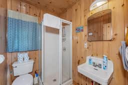 Thunderbay Cabin 5