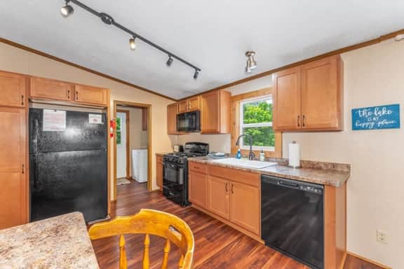 Thunderbay Cabin015