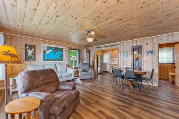 Thunderbay Cabin 3
