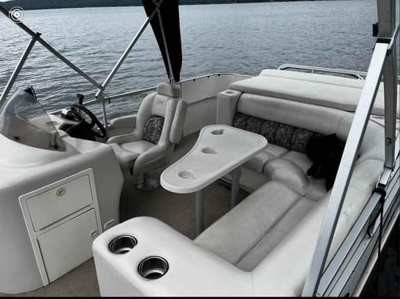 24' Black 07 Manitou - Image 5