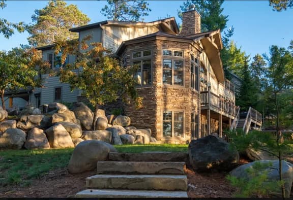 Stony Crest