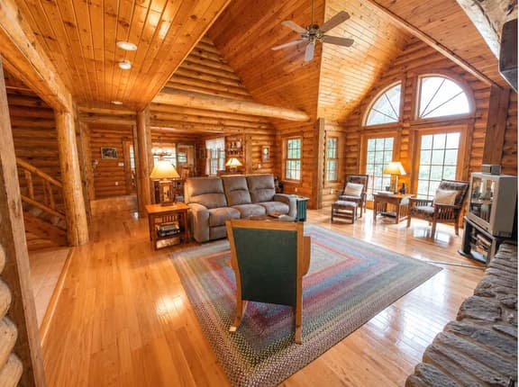 Deer Lake Cabin